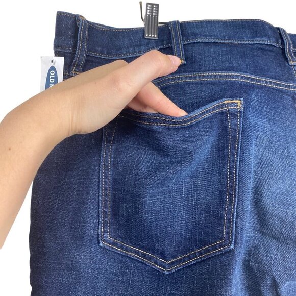 Old Navy 44x30 Loose Fit Blue Jeans Old School Denim Straight Leg Dark Wash NWT - Picture 9 of 11